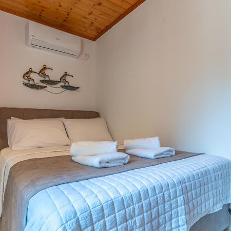 Orelia Preveza Buitenkant foto